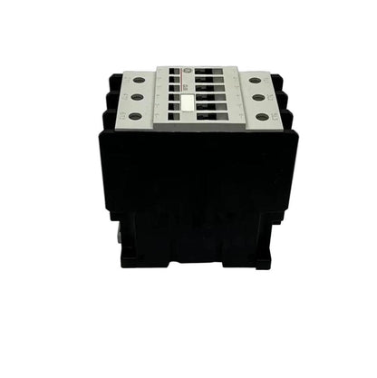 GE General Electric CL06A300M Magnetic Contactor-Magnetic Contactor-Used Industrial Parts
