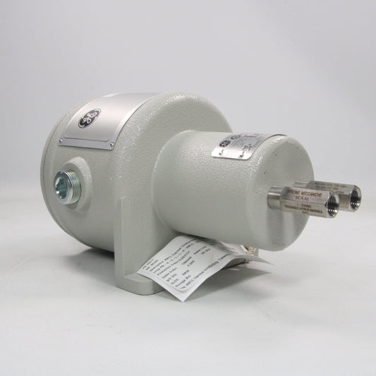 GE Sensing Panametrics XMTC-6C-11-0 Thermal Conductivity Transmitter - New in Original Box-Thermal Conductivity Transmitter-Used Industrial Parts