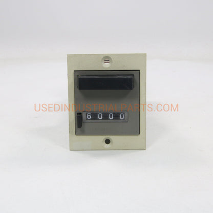 Hengstler 4 Digit Counter 1 423 421-Counter-AC-01-04-Used Industrial Parts