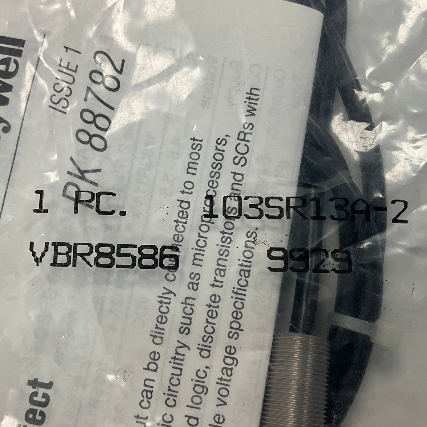 Honeywell 103SR13A-2 Hall Effect Magnetic Sensor-Hall Effect Magnetic Sensor-Used Industrial Parts