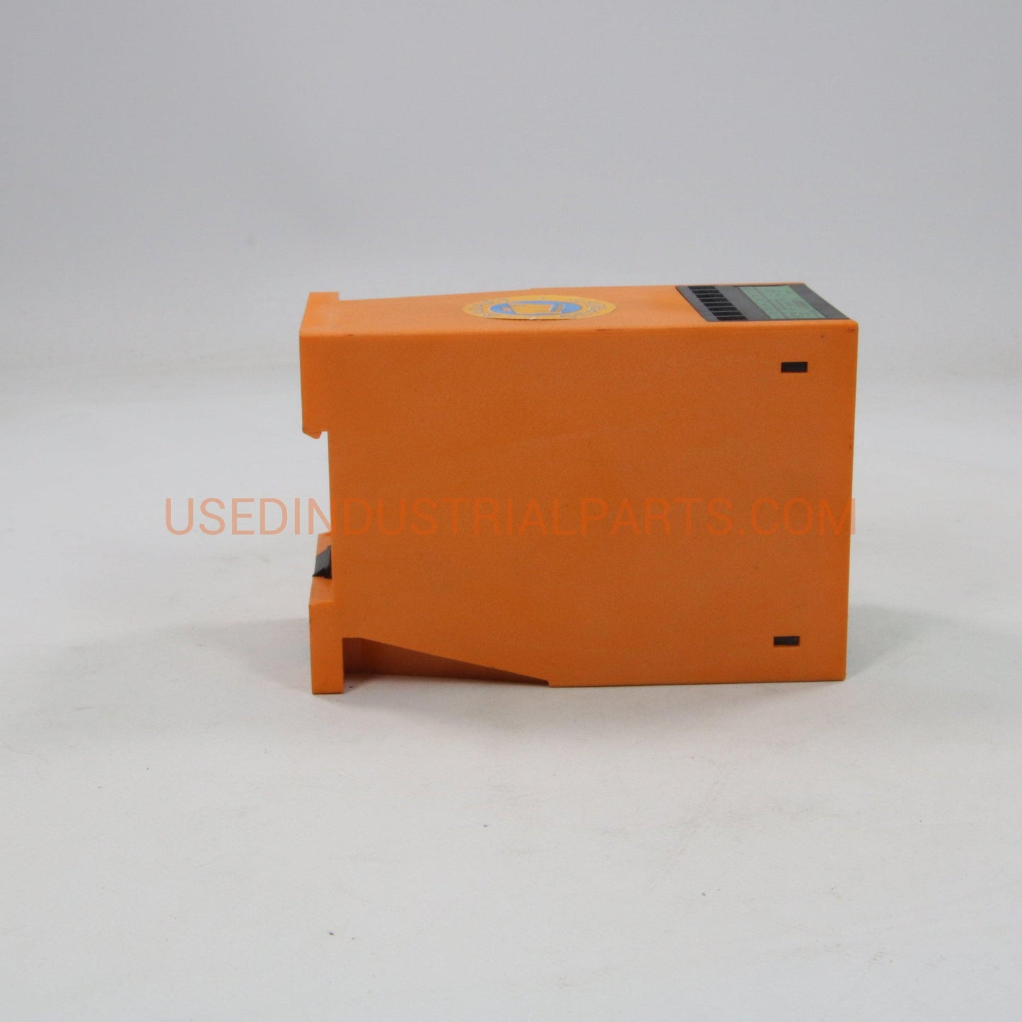 IFM Electronic A300 Standstill Monitor AZ 33 - B-Standstill Monitor-AA-05-05-Used Industrial Parts