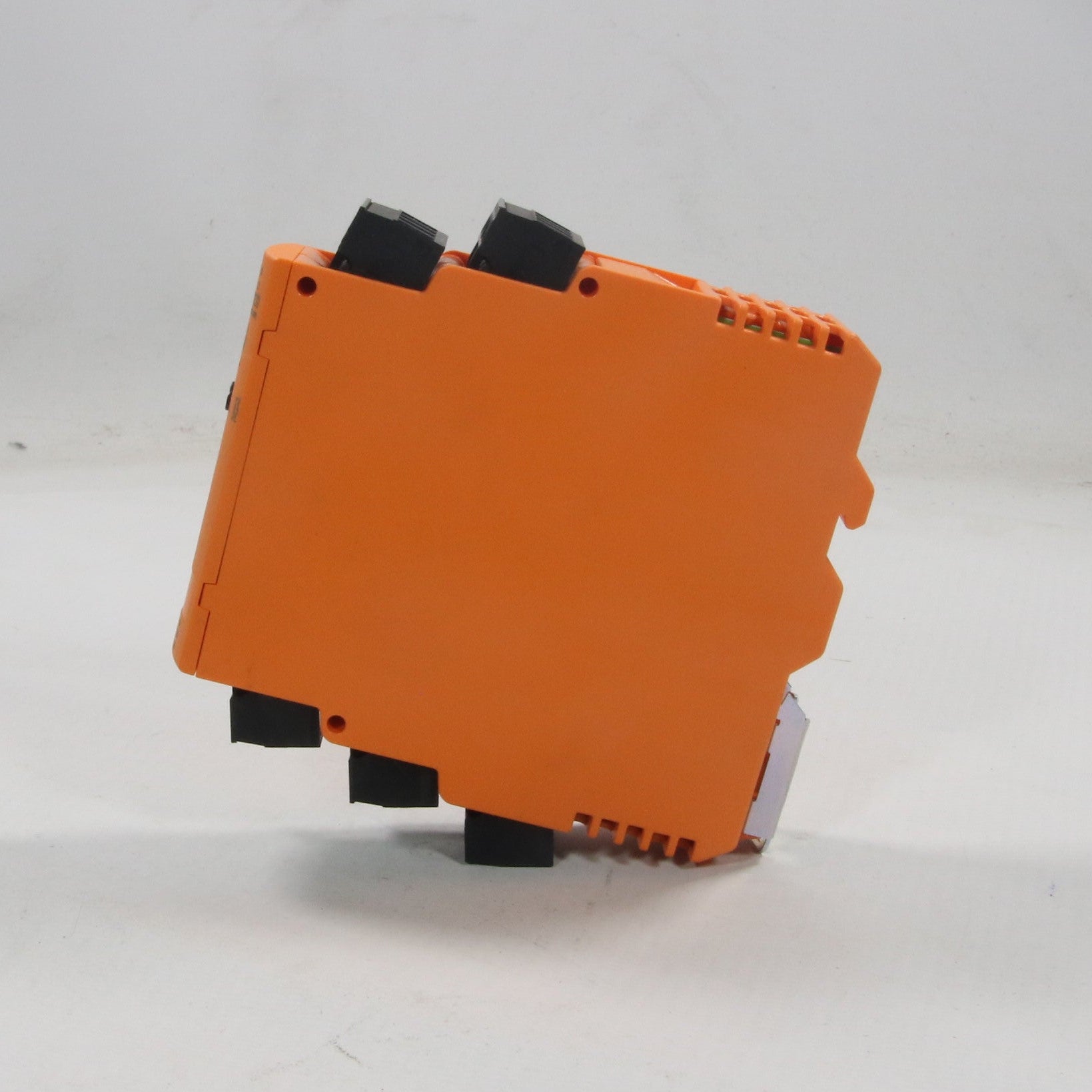 IFM Electronic DN0220 Switching Amplifier - N200/SA-2 110-240VAC-Switching Amplifier-Used Industrial Parts