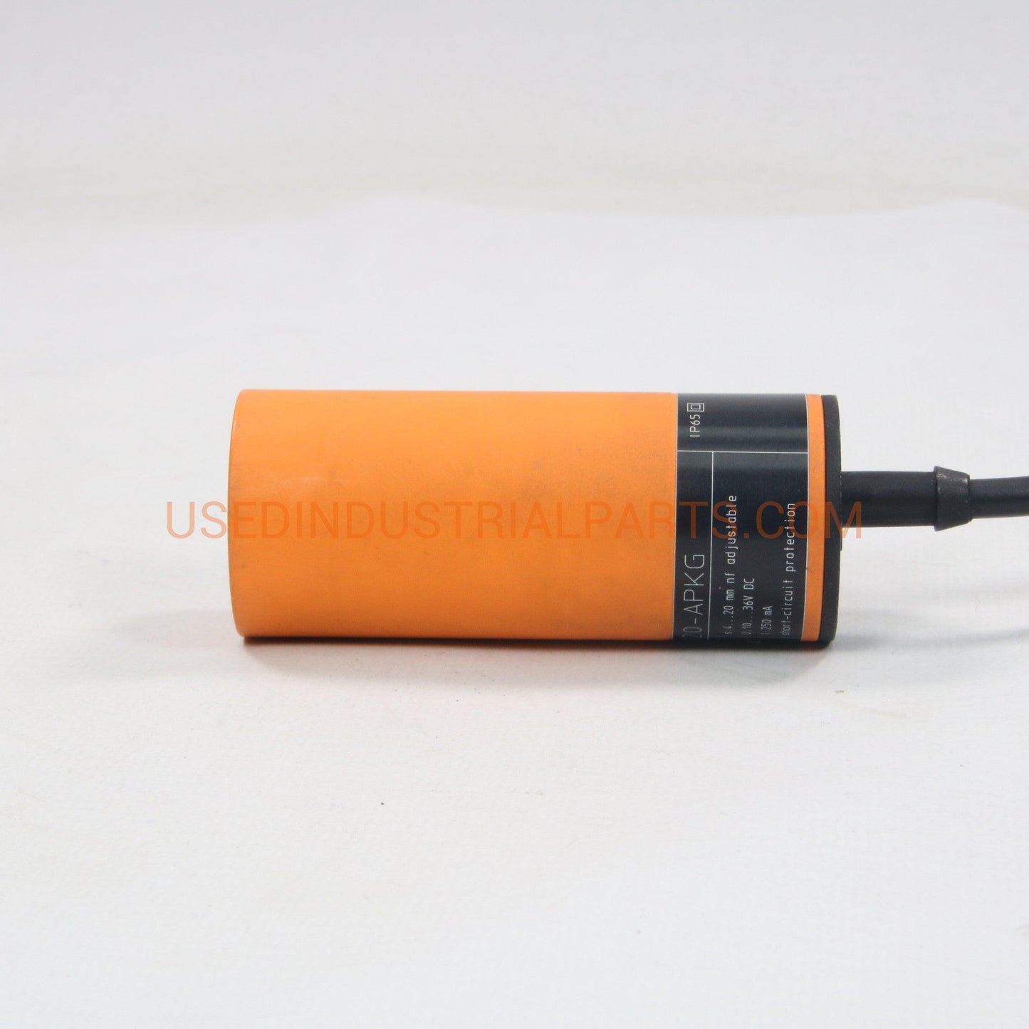 IFM Electronic Efector Capacitive Sensor KB5002 KB-3020-APKG-Capacitive Sensor-AB-06-08-Used Industrial Parts