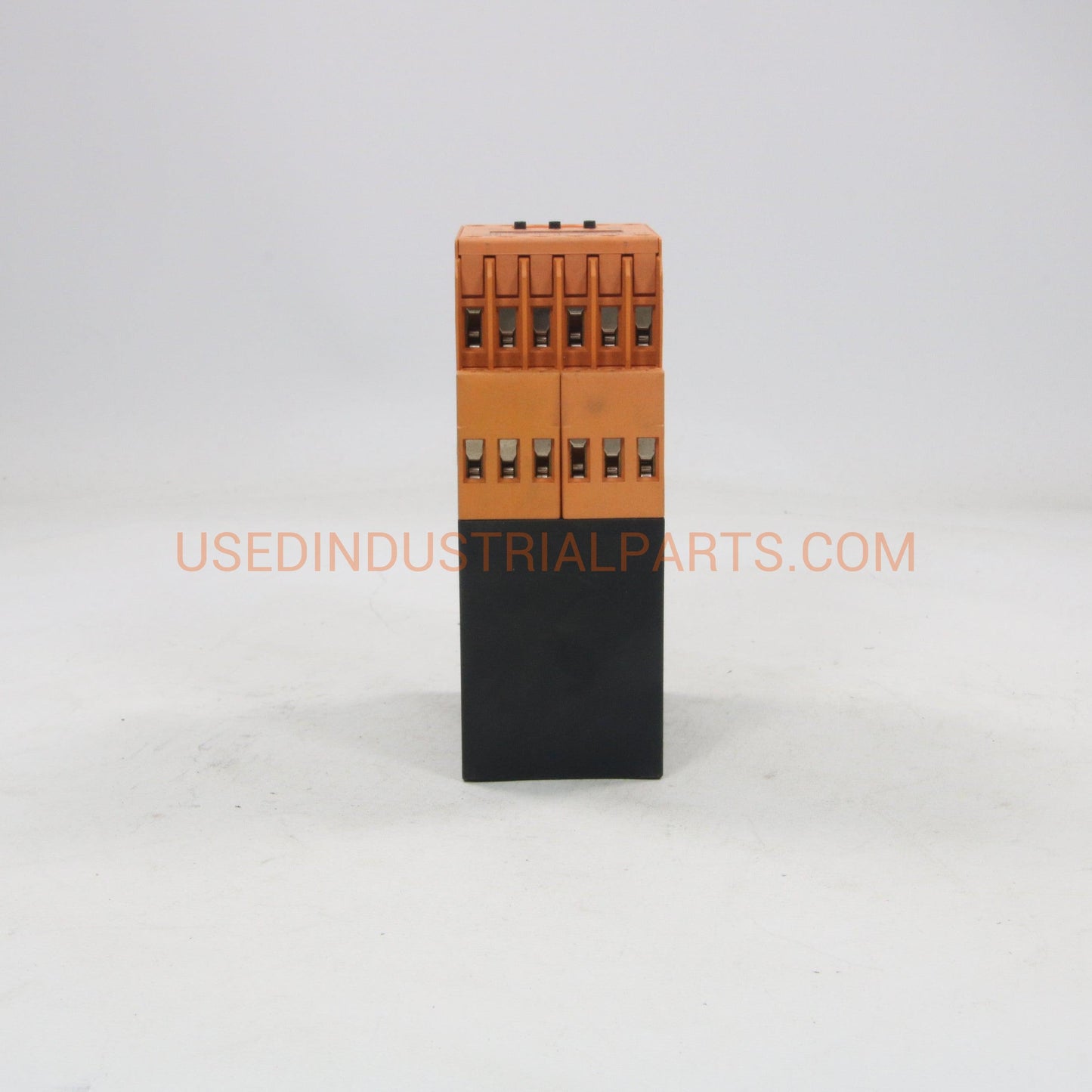 IFM Electronic FR-1 Frequency/Speed Monitor DD2001-Relay-AA-05-07-Used Industrial Parts