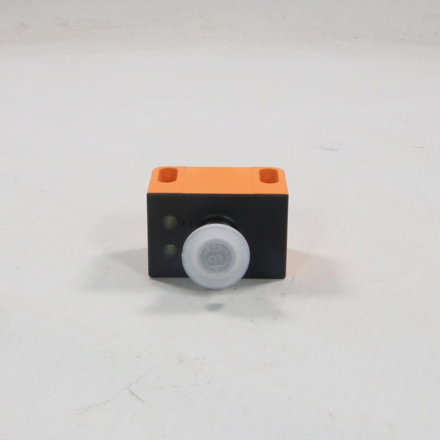 IFM Electronic IN5225 Inductive Valve Position Sensor-Inductive Valve Position Sensor-Used Industrial Parts