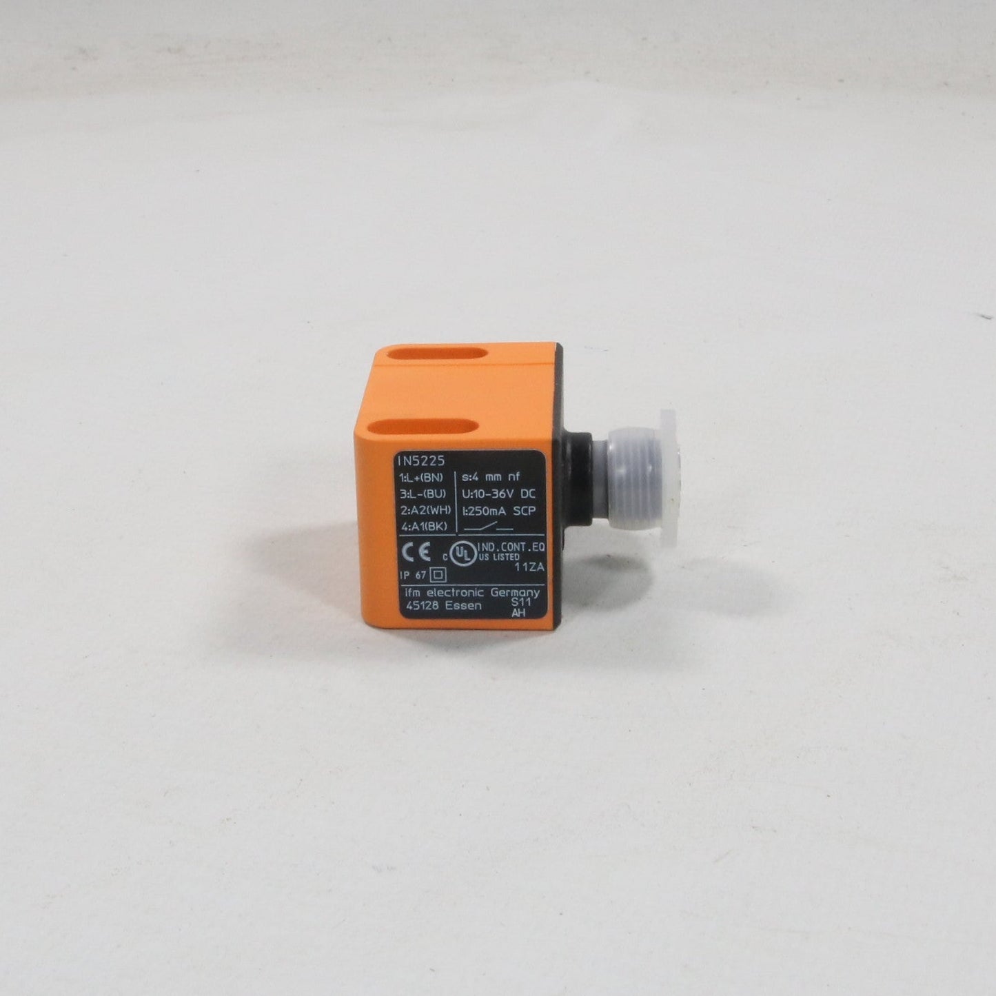 IFM Electronic IN5225 Inductive Valve Position Sensor-Inductive Valve Position Sensor-Used Industrial Parts