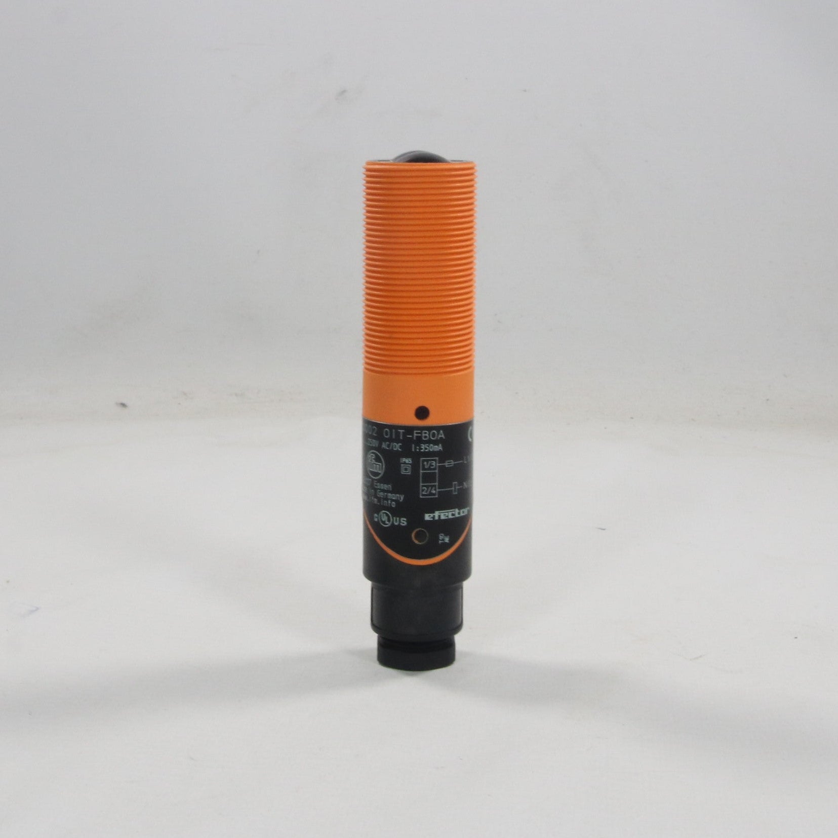 IFM Electronic OI0002 Diffuse Reflection Sensor - OIT-FBOA-Diffuse Reflection Sensor-Used Industrial Parts