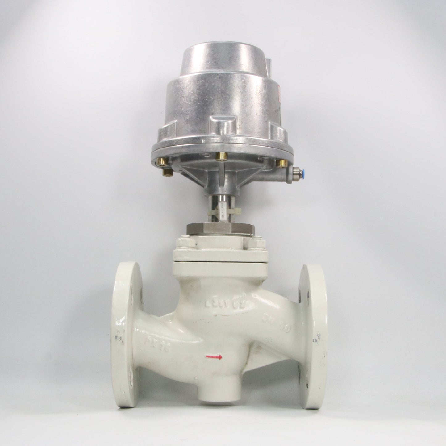 IMI Norgren Buschjost 8320700 Pneumatic Actuator with Globe Valve-Pneumatic Actuator with Globe Valve-Used Industrial Parts