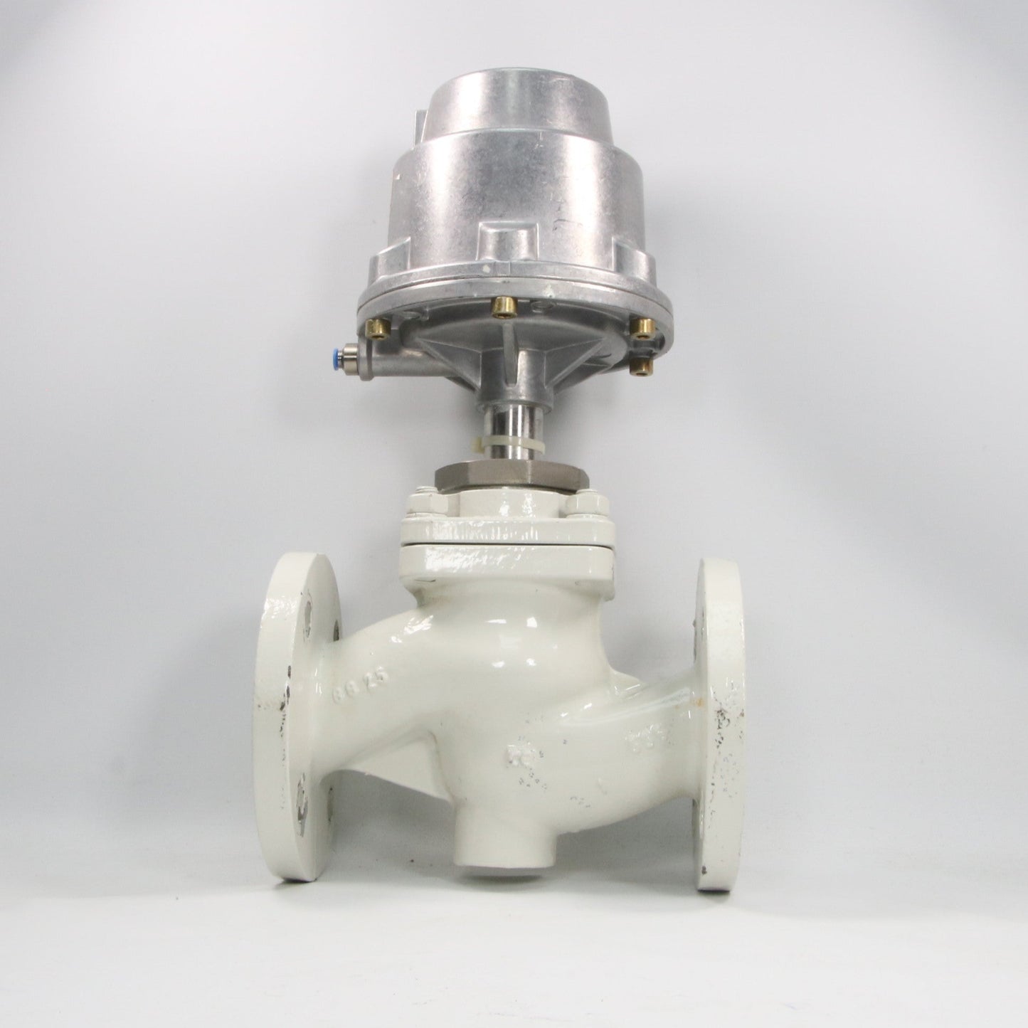 IMI Norgren Buschjost 8320700 Pneumatic Actuator with Globe Valve-Pneumatic Actuator with Globe Valve-Used Industrial Parts