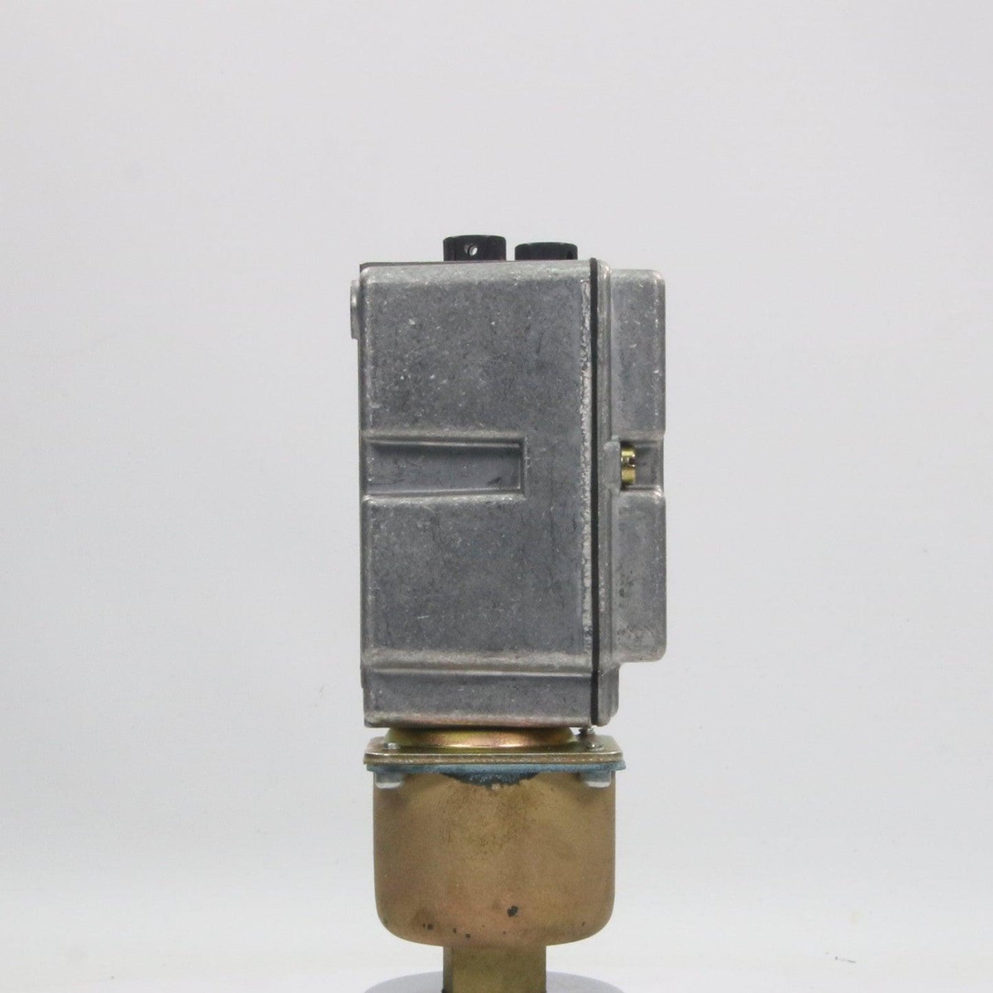 Johnson Controls P48AAA 9110 Pressure Control-Pressure Control-Used Industrial Parts