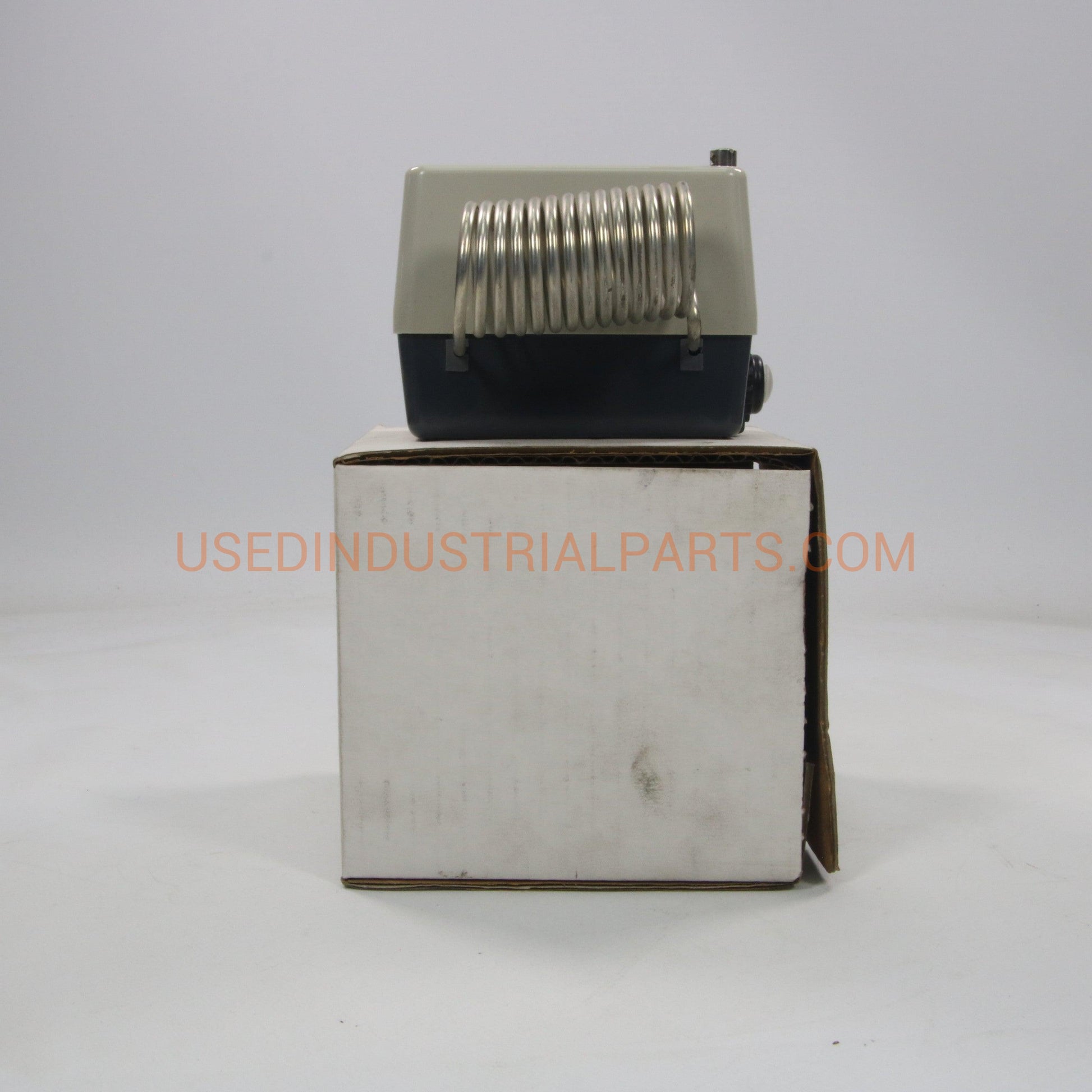 Jumo Industrial Room Thermostat ATHR-2-Thermostat-AC-01-07-Used Industrial Parts