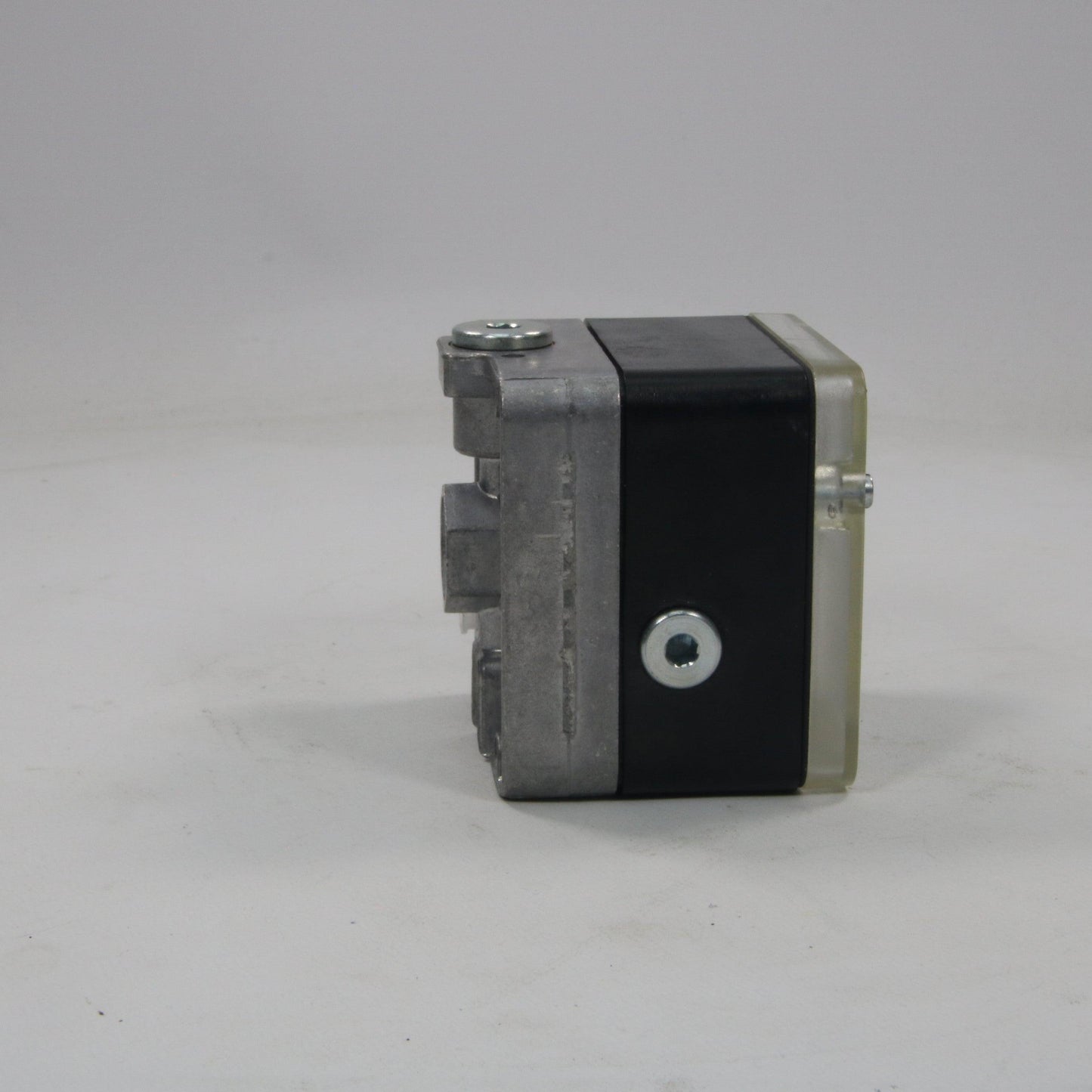 Krom Schroder DWG MZ52 04U Pressure Switch-Pressure Switch-Used Industrial Parts