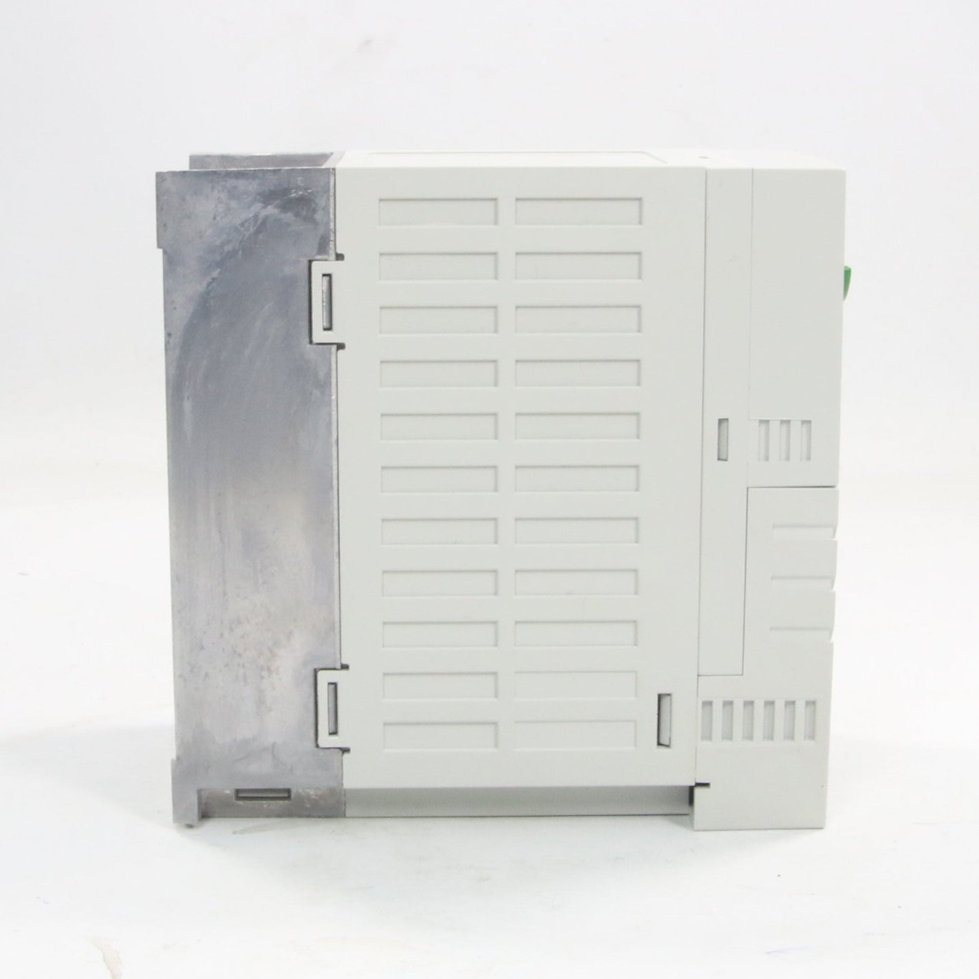 LS Electric SV004iG5A-1 AC Variable Frequency Drive-AC Variable Frequency Drive-Used Industrial Parts