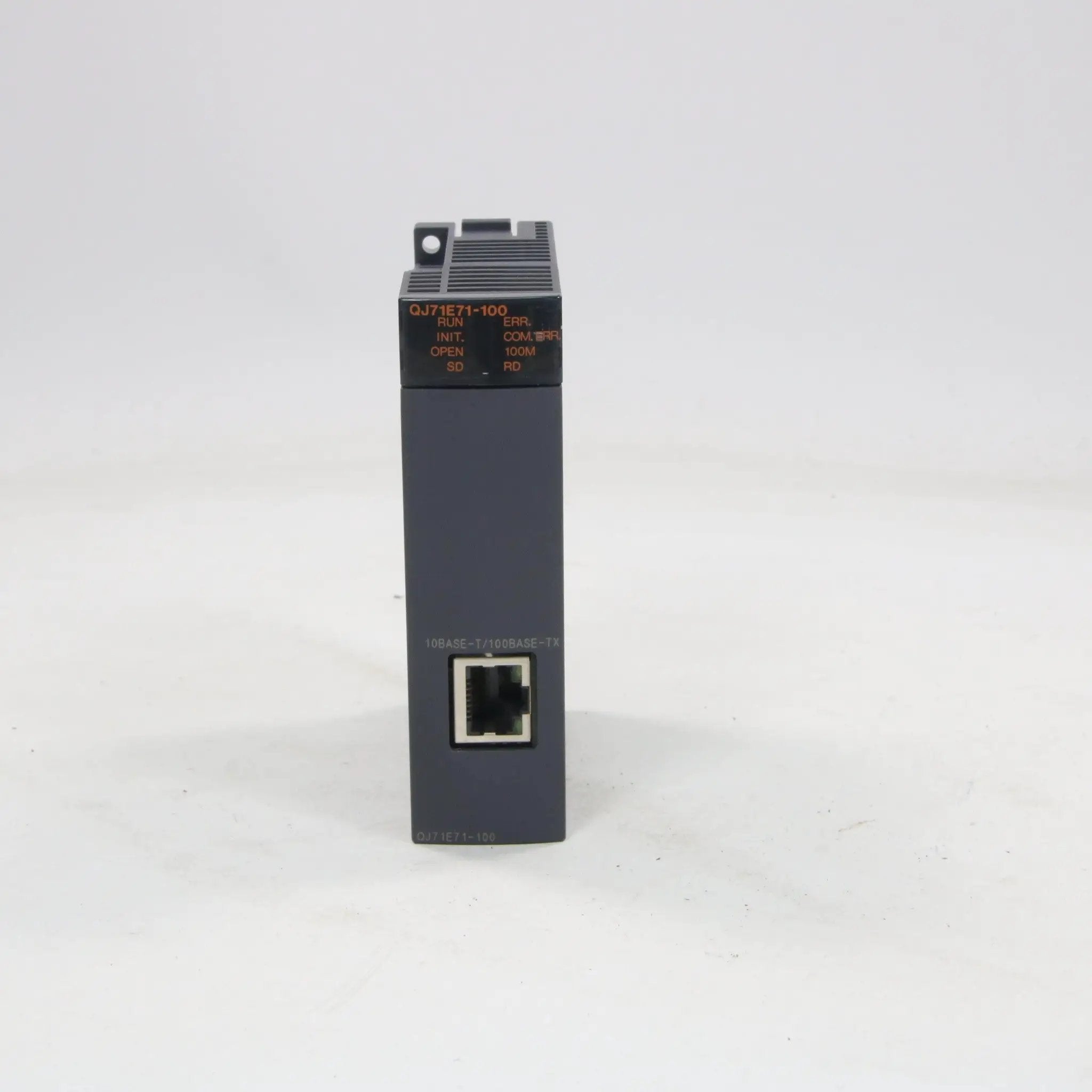 Mitsubishi Melsec-Q Etherneti I/F-seade QJ71QE71-100 – Used