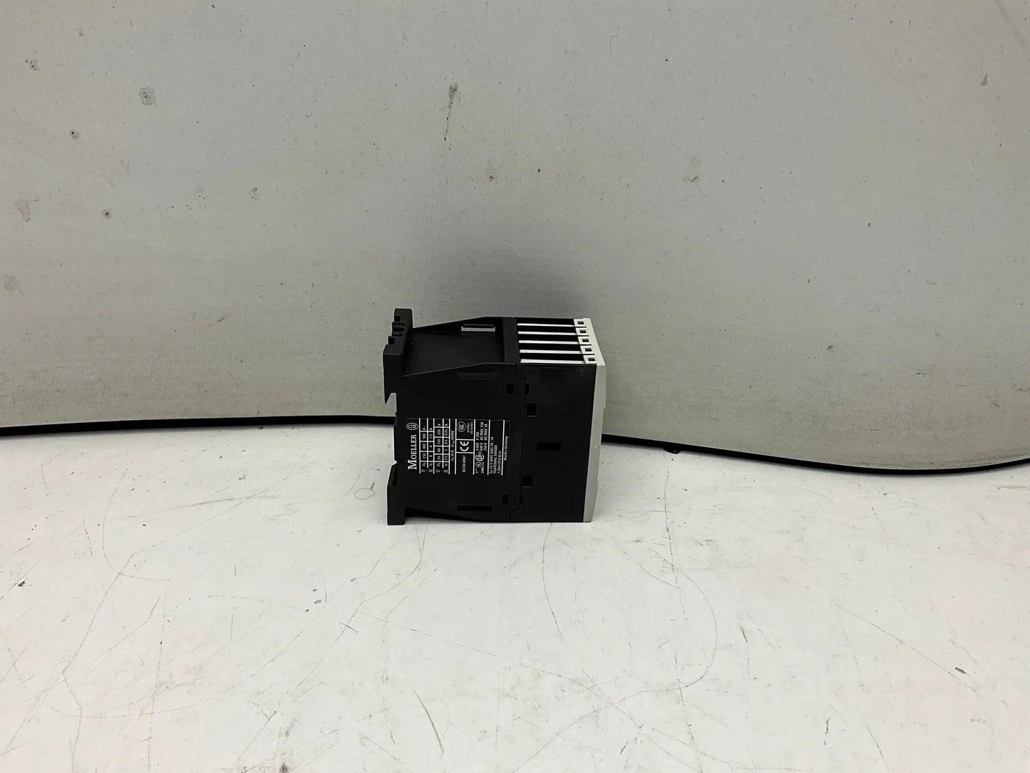Moeller Xstart DILA-22 Contactor Relay-Contactor Relay-Used Industrial Parts