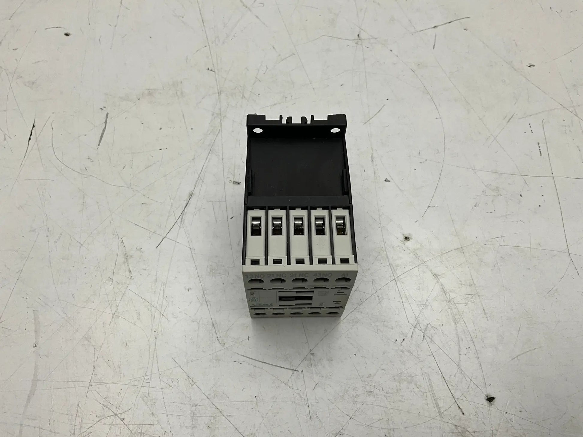Moeller Xstart DILA-22 Contactor Relay-Contactor Relay-Used Industrial Parts