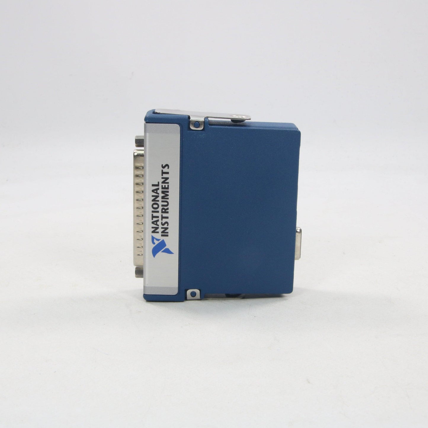 National Instruments NI 9264 with DSUB Voltage Output Module-Voltage Output Module-Used Industrial Parts