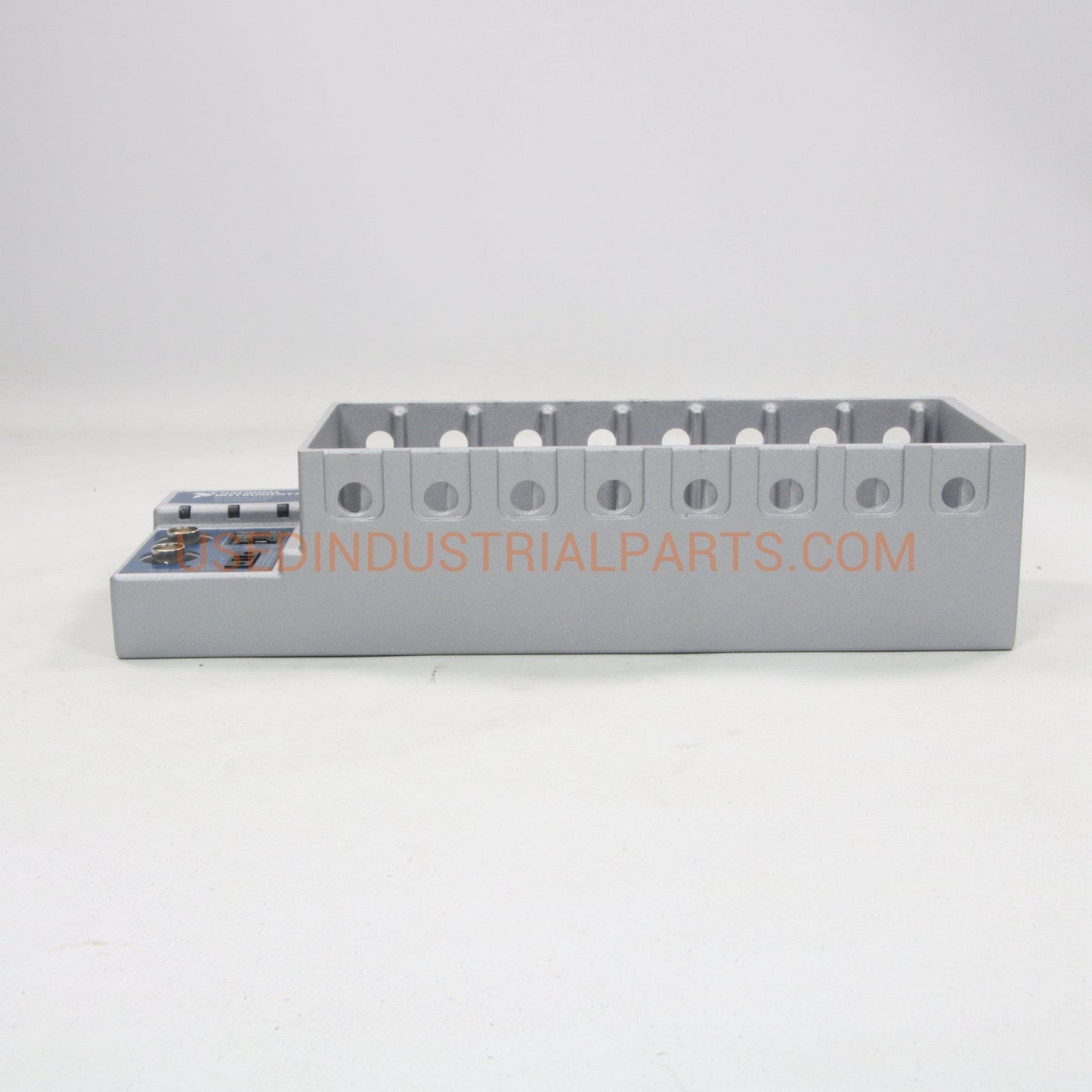 National Instruments cDAQ‑9188 Chassis with Power Adapter-Testing and Measurement-Used Industrial Parts