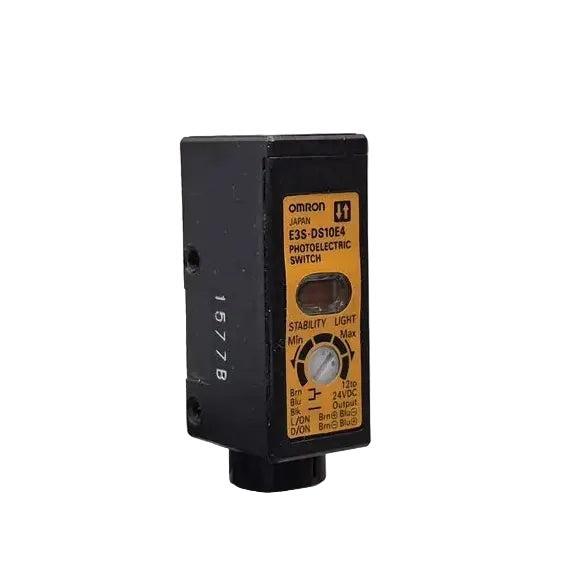 Omron E3S-DS10E4 Photoelectric Switch-Photoelectric Switch-01-AB-02-09-03-6152430017029-Used Industrial Parts