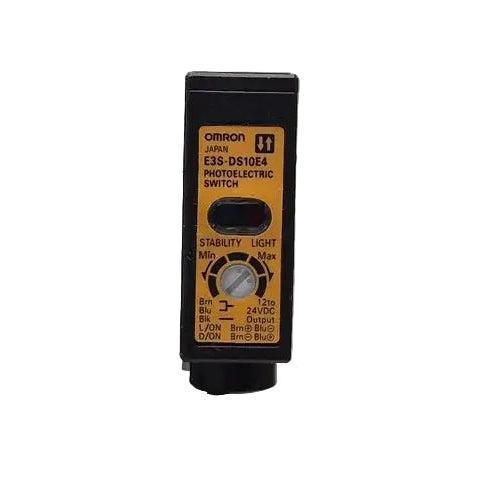 Omron E3S-DS10E4 Photoelectric Switch-Photoelectric Switch-Used Industrial Parts