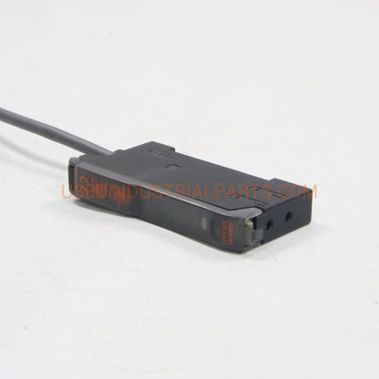 Omron E3X-DA51-N Optical Fibre Sensor-Optical Fibre Amplifier-AC-04-03-Used Industrial Parts