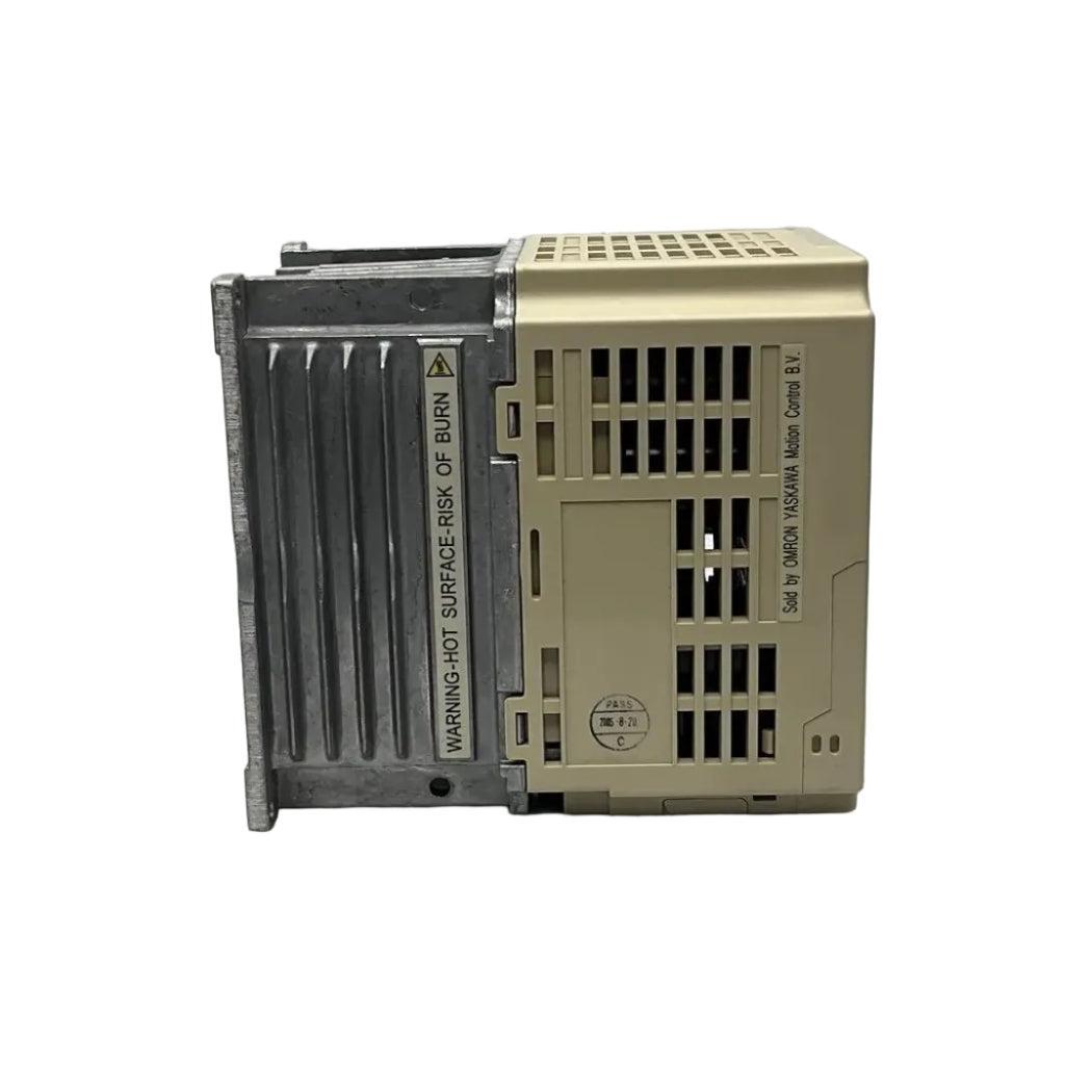 Omron Varispeed 7 CIMR-V7AZB0P7 AC Inverter-AC Inverter-Used Industrial Parts