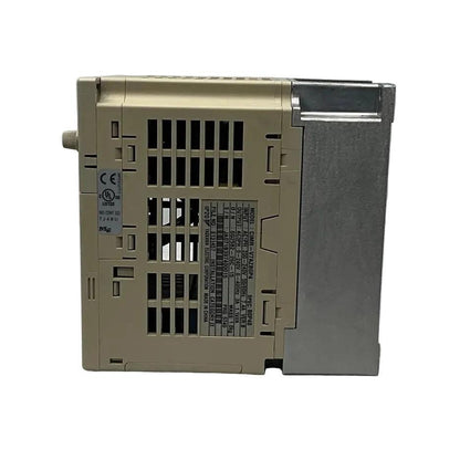 Omron Varispeed V7 CIMR-V7AZB0P4 AC Inverter-AC Inverter-Used Industrial Parts
