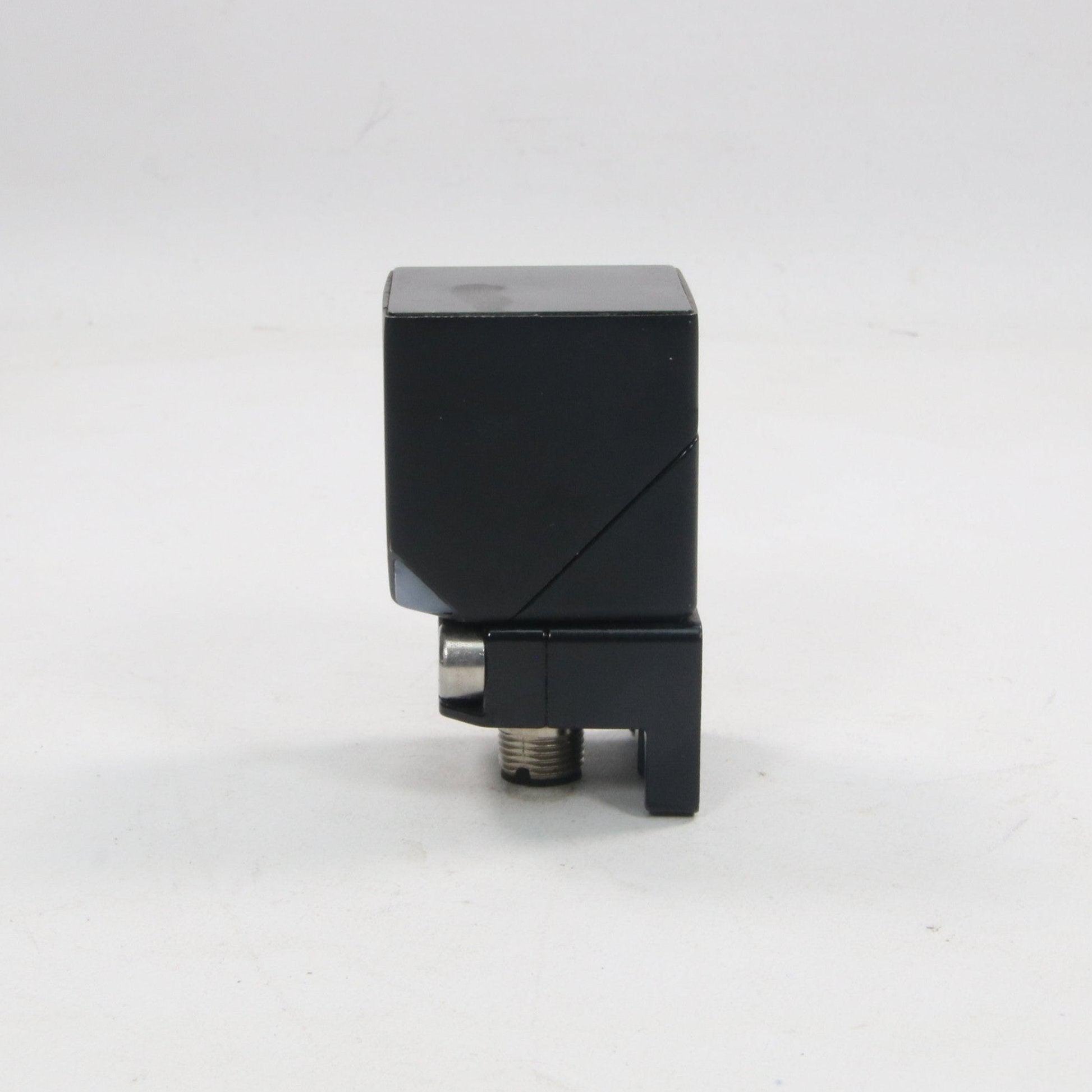 Pepperl + Fuchs NBB20 L3M A2 C3 V1 Proximity Sensor-Proximity Sensor-Used Industrial Parts