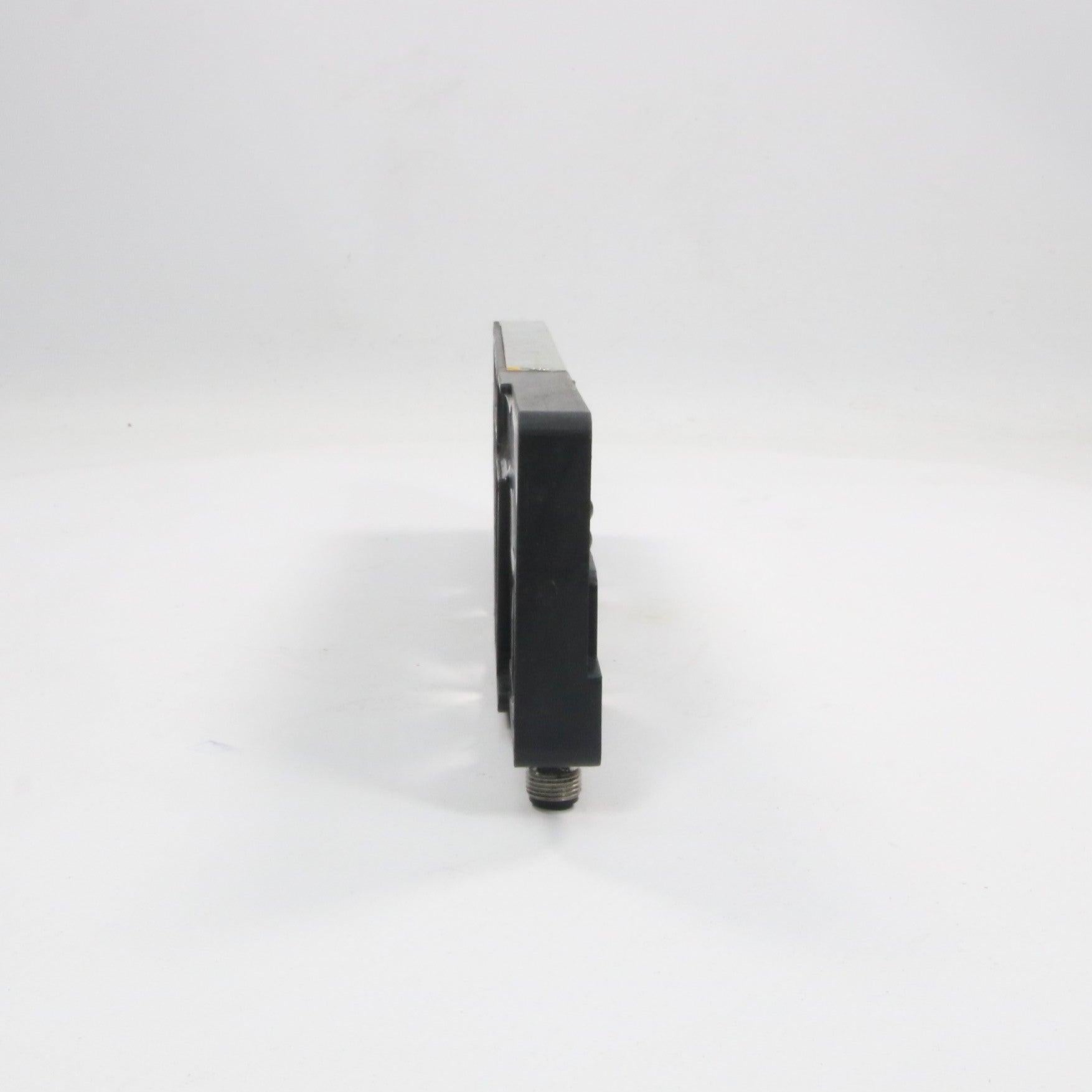 Pepperl + Fuchs NBN3 FCS7 3E2 2V1 Inductive Power Clamp Sensor-Inductive Power Clamp Sensor-Used Industrial Parts