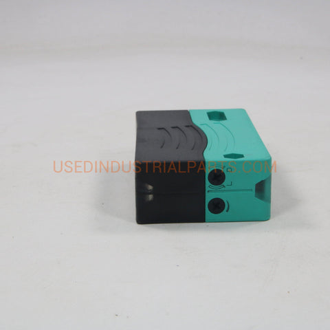 Image of Pepperl + Fuchs RL28-8-H-700RT/47/105-Background Suppression Sensor-AA-04-05-Used Industrial Parts