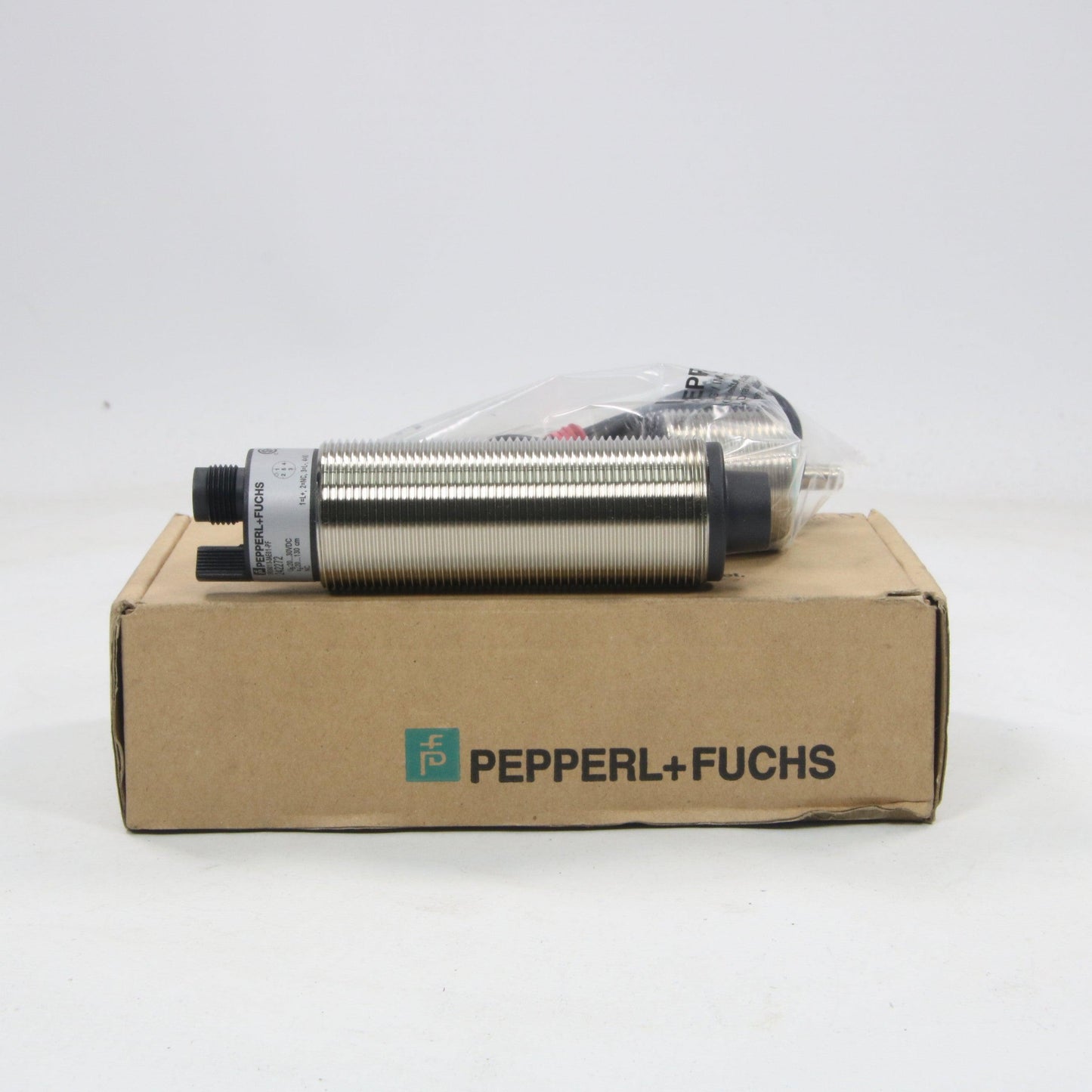 Pepperl + Fuchs Ultrasonic Sensor M30 3RG60133AE01PF-Ultrasonic Sensor-Used Industrial Parts