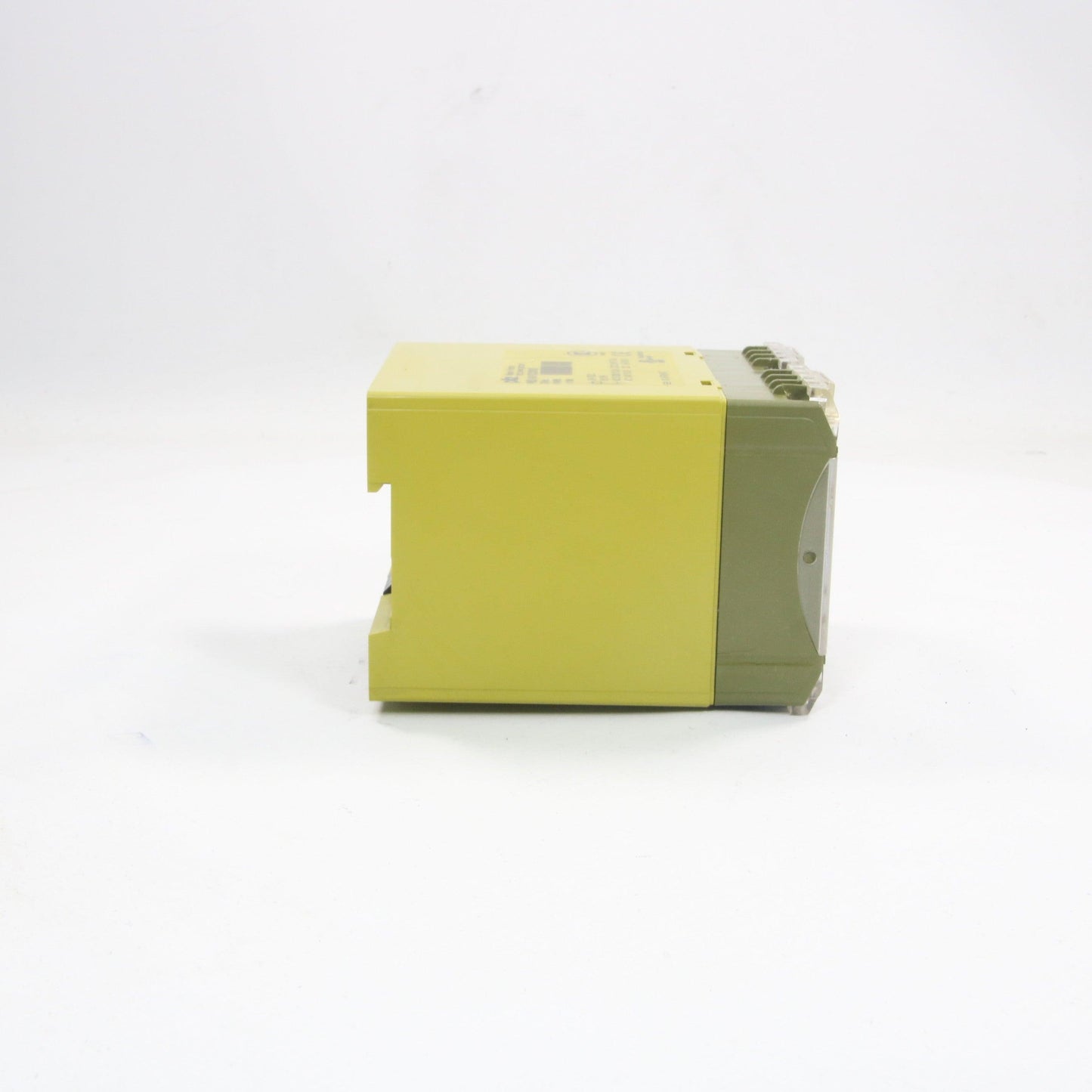 Pilz PNOZ s4 Safety Relay-Safety relays-Used Industrial Parts