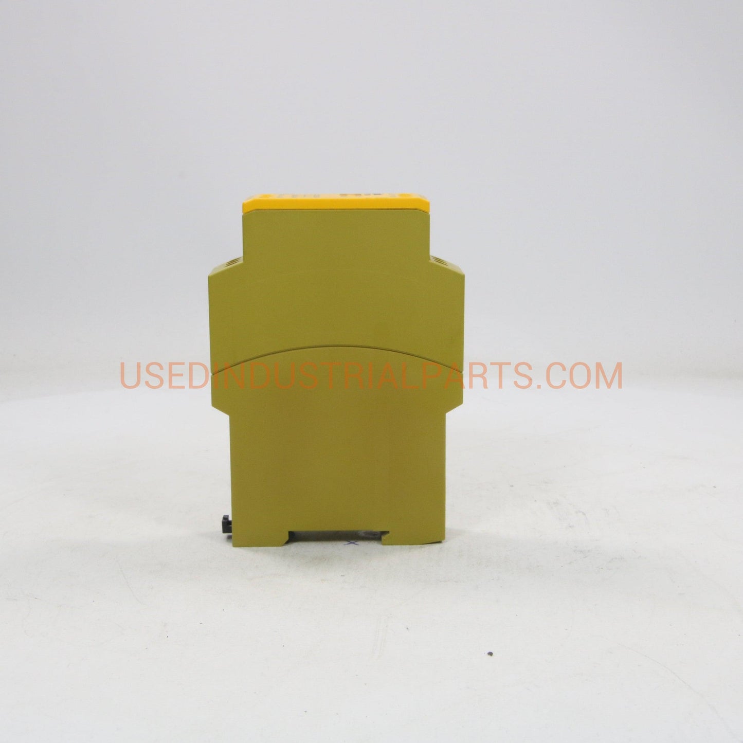 Pilz PZE X4 774585 Safety Relay-Safety Relay-AB-05-06-Used Industrial Parts