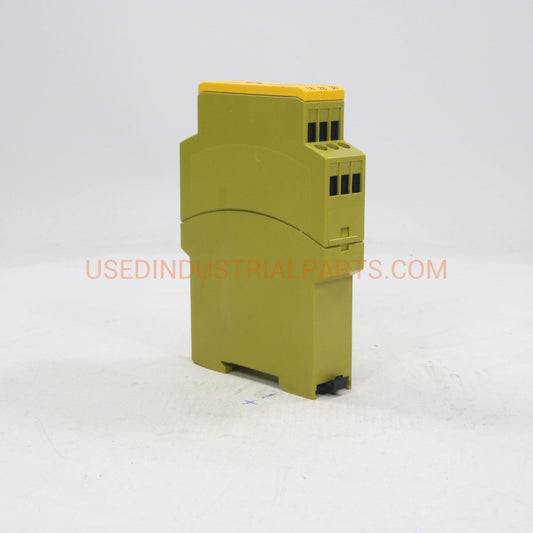 Pilz PZE X4V 774583 Safety Relay - New-Safety Relay-AB-06-03-Used Industrial Parts