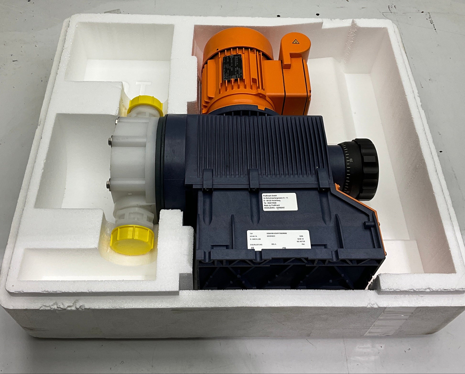 Prominent Sigma S2BA Metering Pump-Metering Pump-Used Industrial Parts