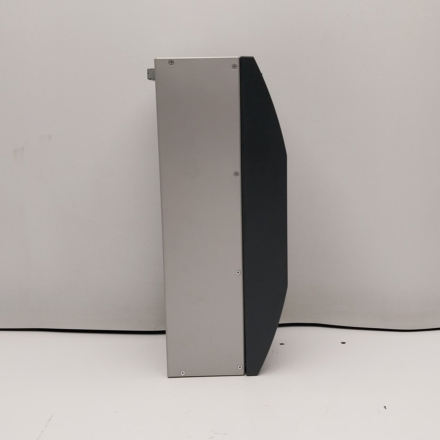 Rittal SK 3201200 Thermoelectric Cooler-Thermoelectric Cooler-Used Industrial Parts