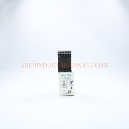 SIEMENS Relay 3RH11.31-1BM40-Electric Components-AA-03-04-Used Industrial Parts