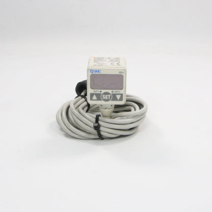 SMC ISE40 01 62L Digital Pressure Switch-Digital Pressure Switch-Used Industrial Parts
