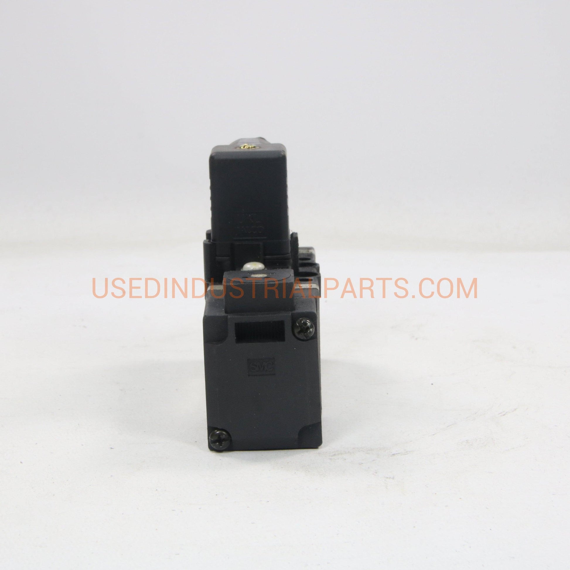 SMC Solenoid Valve EVS7-6-FG-S-3N-Solenoid Valve-DA-01-03-Used Industrial Parts