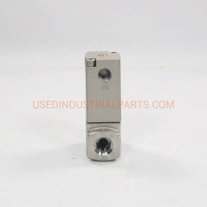 SMC VND104DS F8A L 2 Way Valve-2-Way Valve-DA-01-03-01-Used Industrial Parts