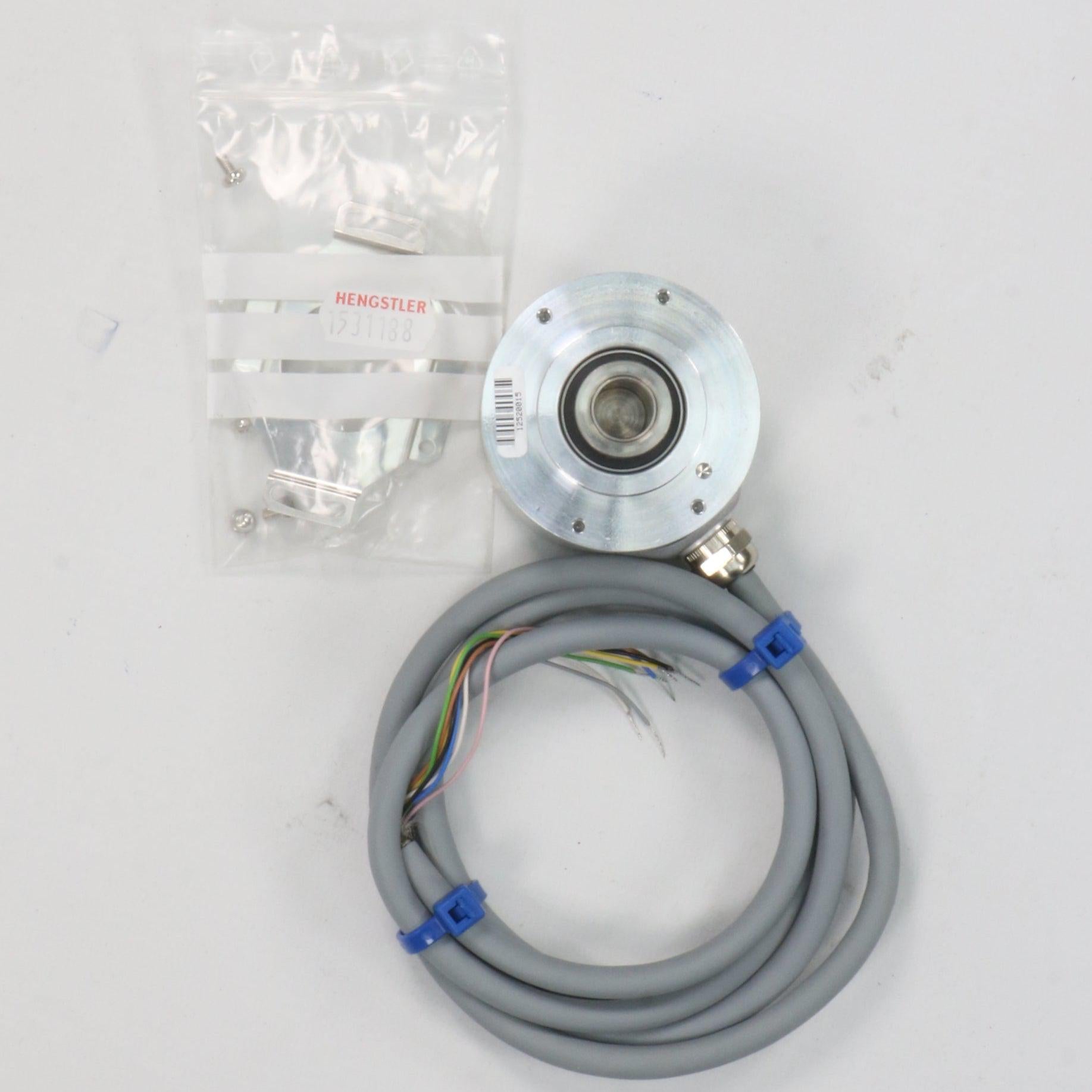 Hengstler Acuro AC58 1213EF 47OLB Absolute Shaft Encoder-Absolute Shaft Encoder-Used Industrial Parts