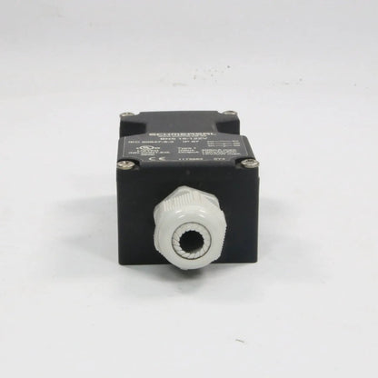 Schmersal BNS 16-12ZD Magnetic Safety Switch-Magnetic Safety Switch-Used Industrial Parts