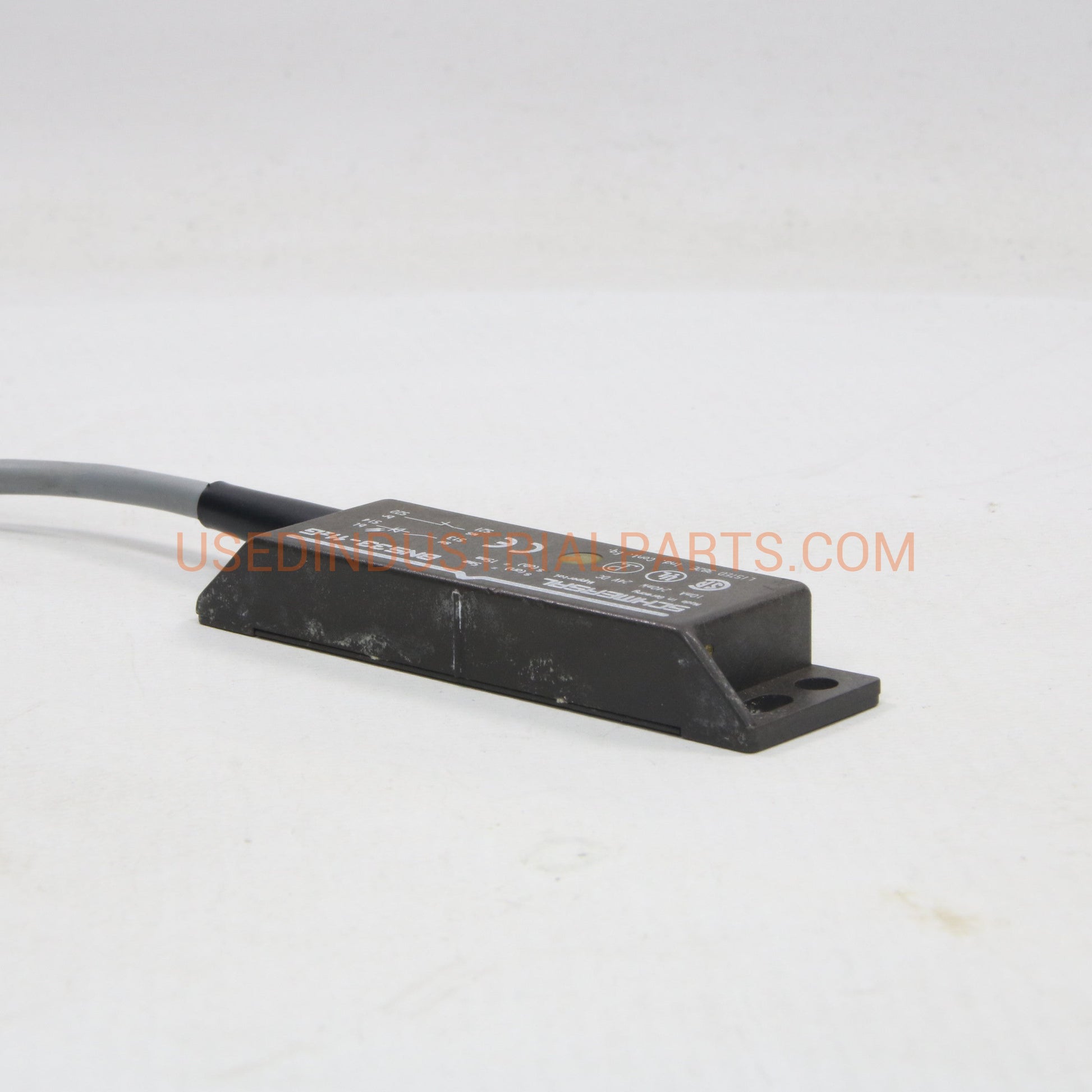 Schmersal BNS33-11zG Safety Sensor-Safety Sensor-AB-04-01-Used Industrial Parts