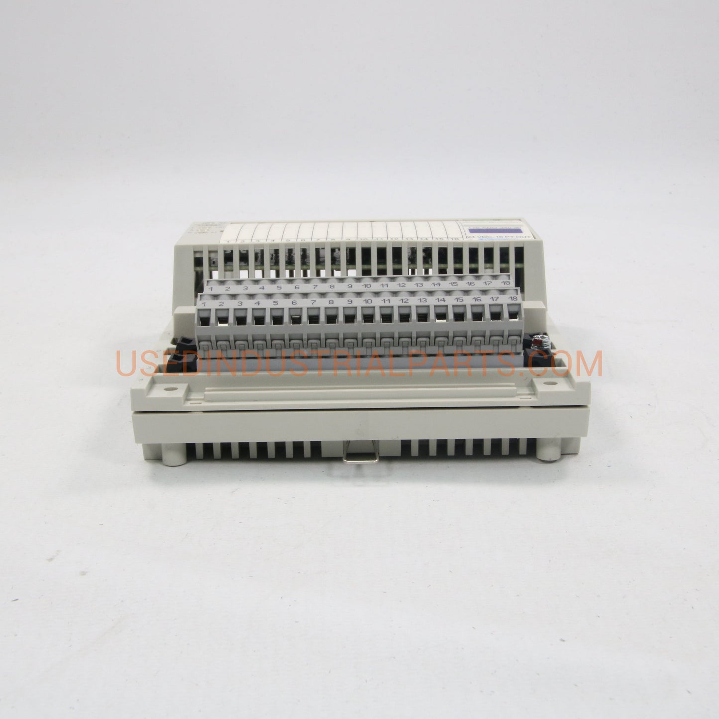 Schneider Electric Modicon Momentum 170ADO34000 Discrete Output Module-Discreet Output Module-AC-05-05-Used Industrial Parts