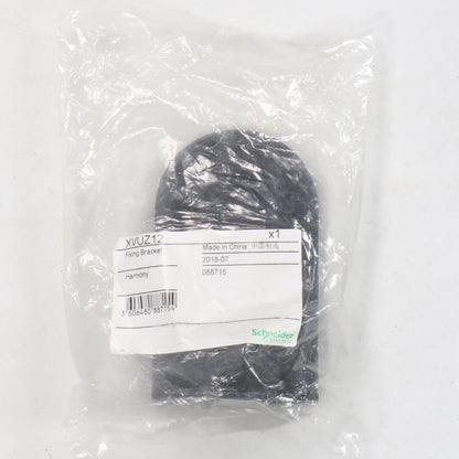 Schneider Electric XVUZ12 Fixing Bracket-Fixing Bracket-Used Industrial Parts