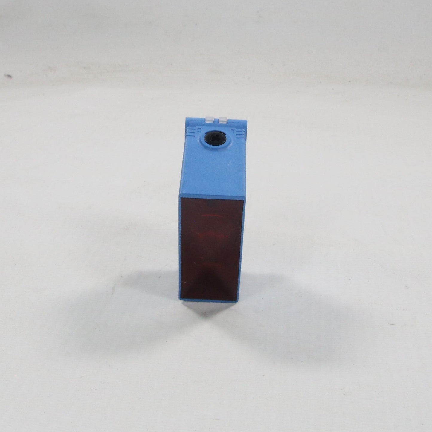 Sick GL10-P4151 Photoelectric Retro-Reflective Sensor-Photoelectric Retro-Reflective Sensor-Used Industrial Parts