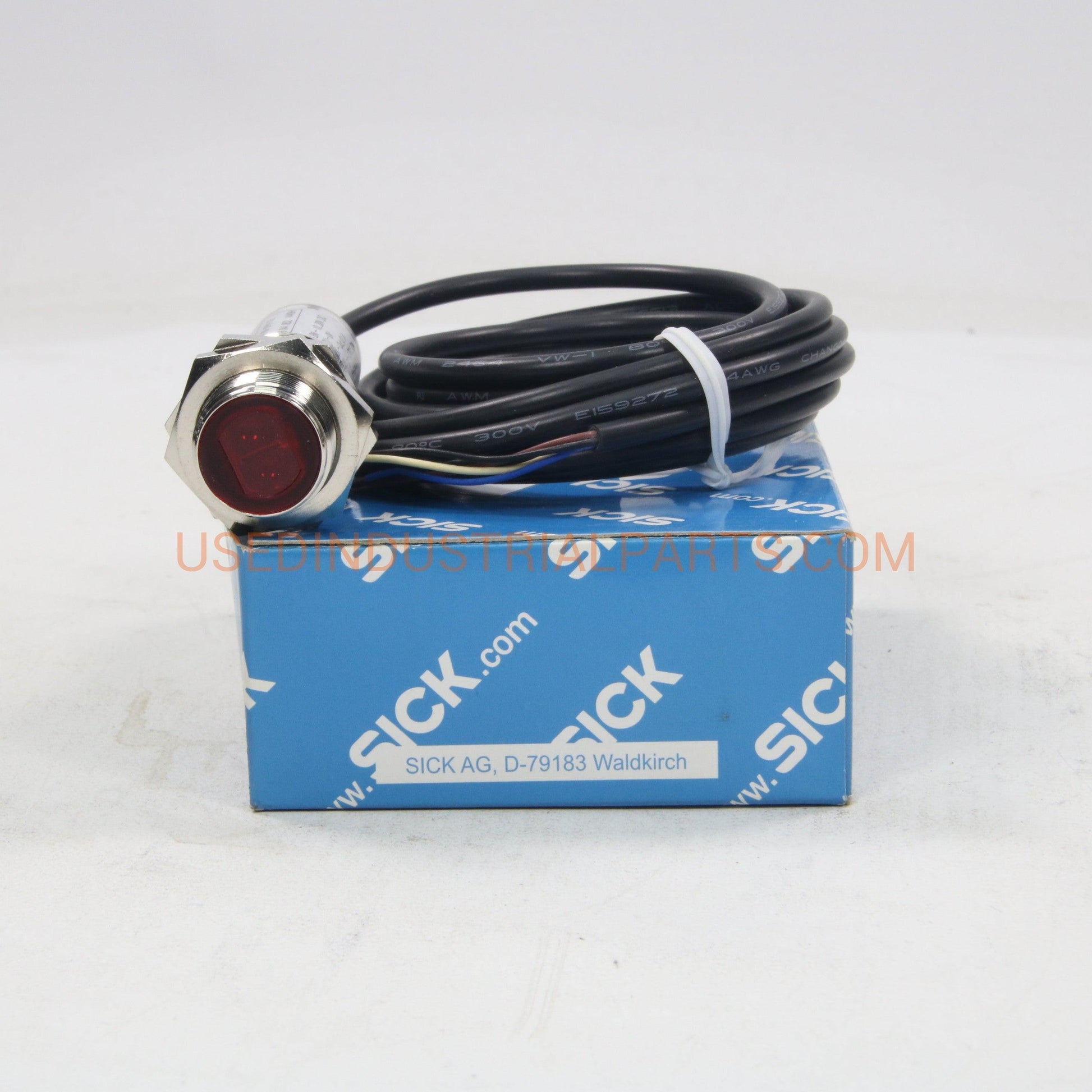 Sick VTF180-2P41112 Cylindrical Photoelectric Sensor-Photoelectric Sensor-AB-04-04-Used Industrial Parts