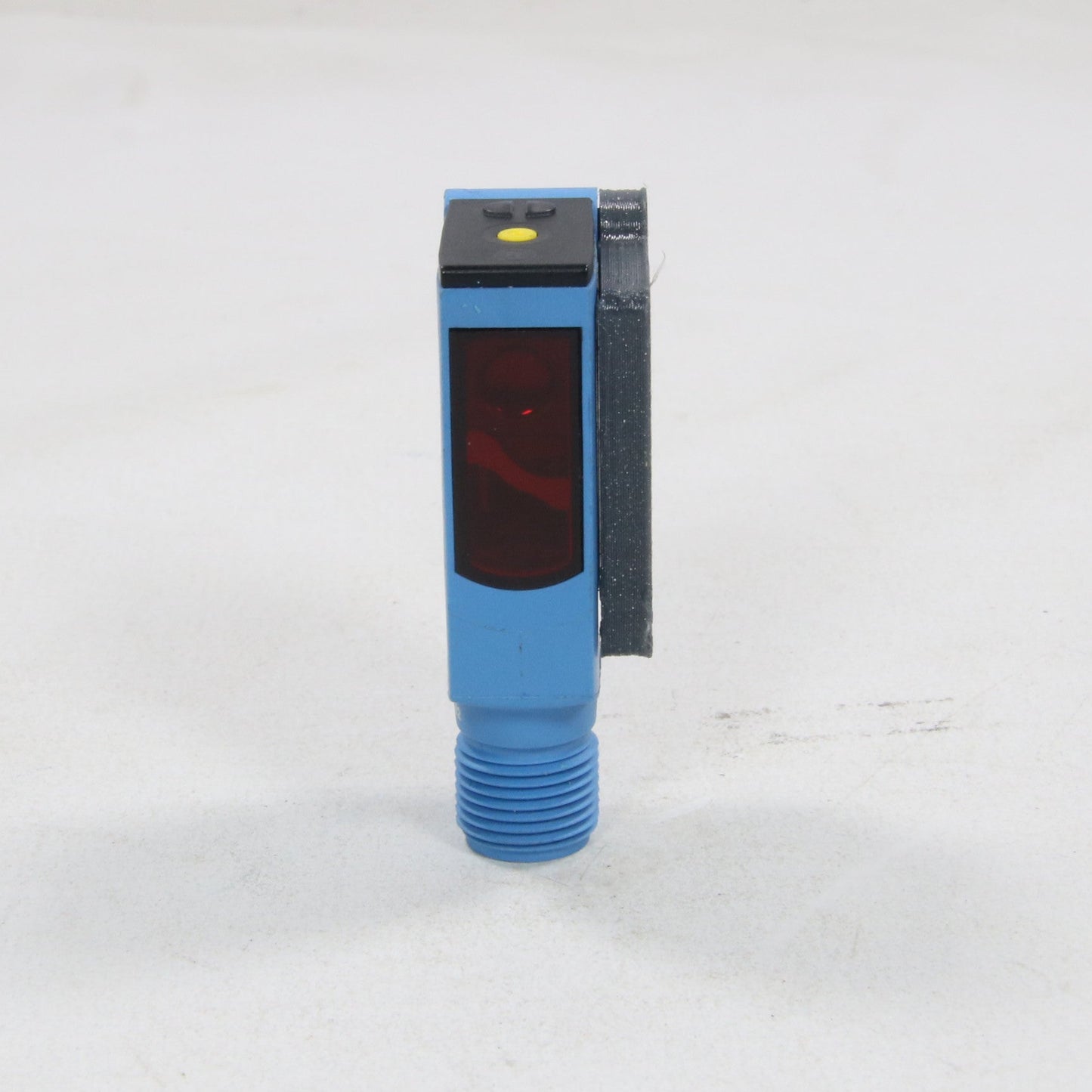 Sick WL9-3P2432 Photoelectric Sensor-Photoelectric Sensor-Used Industrial Parts