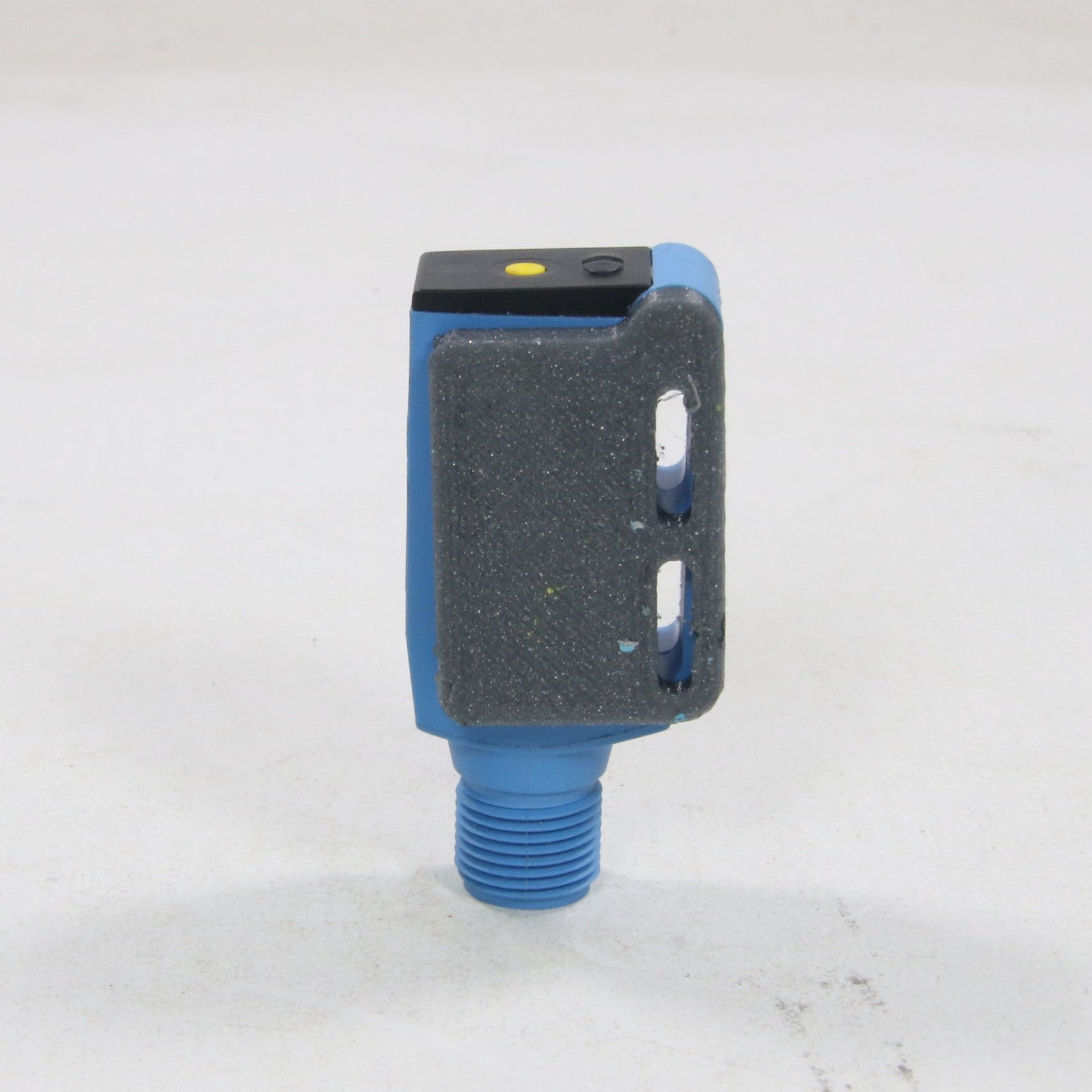 Sick WL9-3P2432 Photoelectric Sensor-Photoelectric Sensor-Used Industrial Parts