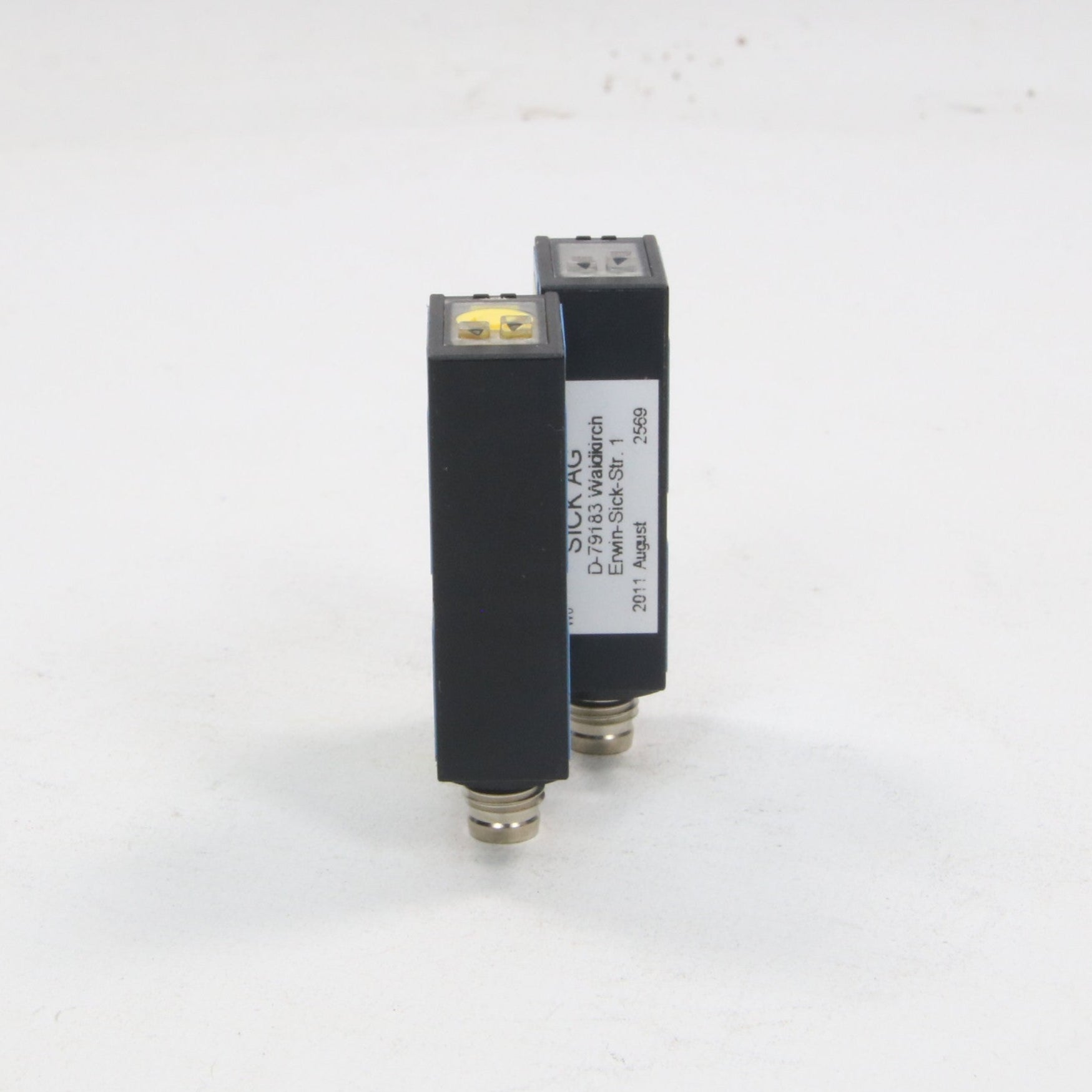 Sick WS WE9L P330 Small Photoelectric Sensors-Photoelectric Sensors-Used Industrial Parts
